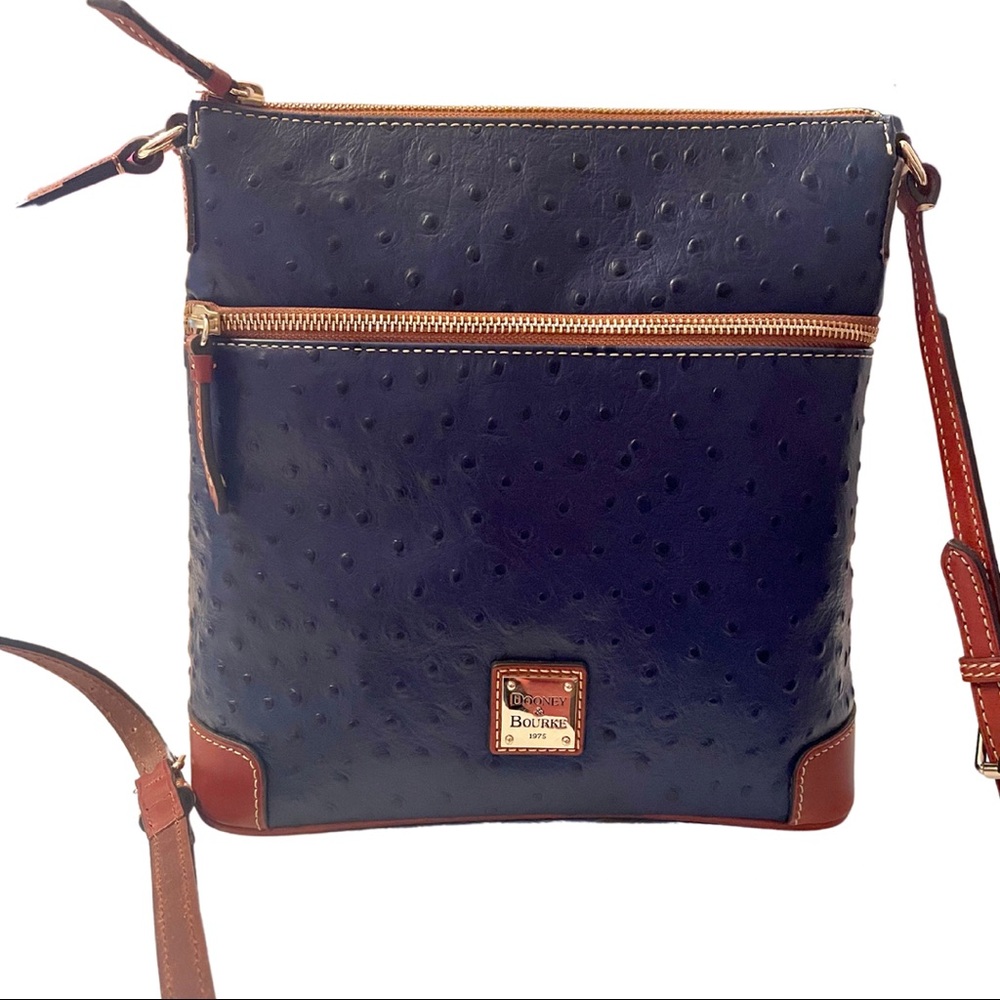EXCELLENT CONDITION Dooney & Bourke navy ostrich calf hide crossbody